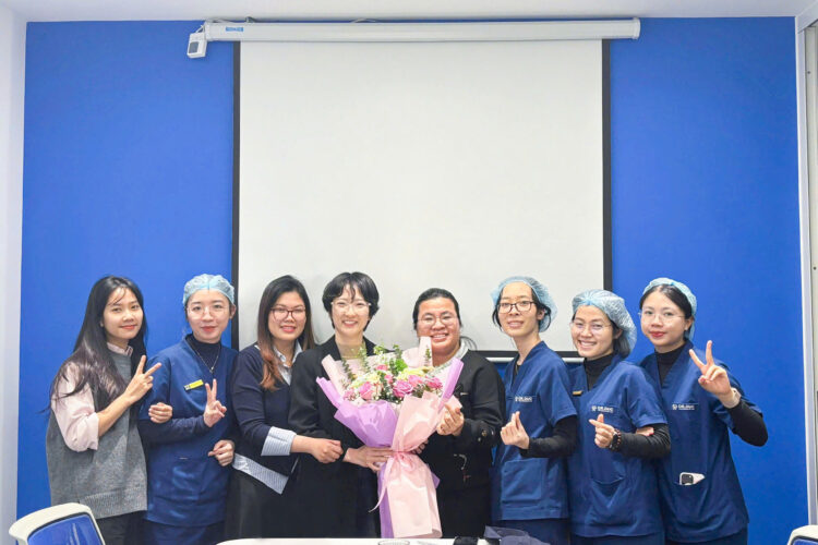 Thuy Duc Dental Continuously Enhances Expertise, Offering the Best Invisalign Experience for Customers.