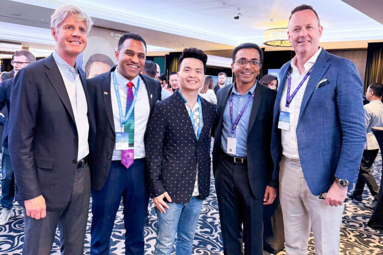 Dr. Pham Hong Duc Participates in Global Align Conference Gathering the World’s Top 300 Invisalign Doctors in Dubai