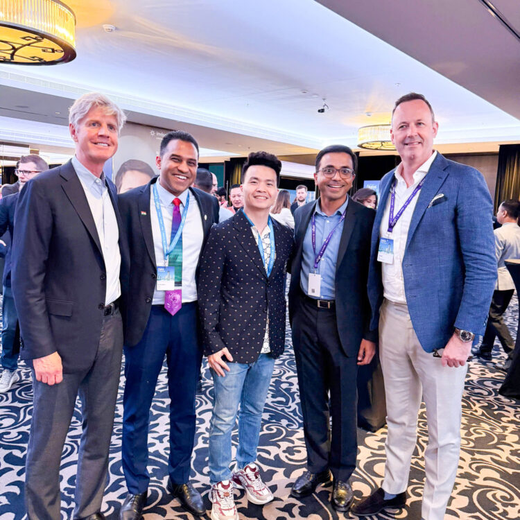 Dr. Pham Hong Duc Participates in Global Align Conference Gathering the World’s Top 300 Invisalign Doctors in Dubai 1 Dr. Pham Hong Duc Participates in Global Align Conference Gathering the World’s Top 300 Invisalign Doctors in Dubai 1